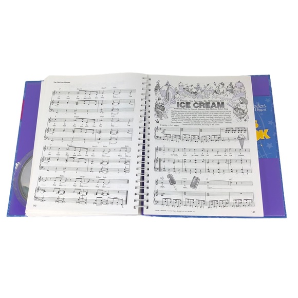 Reader's Digest CHILDREN'S SONGBOOK & LYRIC BOOK: Over 130 Favorites w/ Music CD - Picture 2 of 5